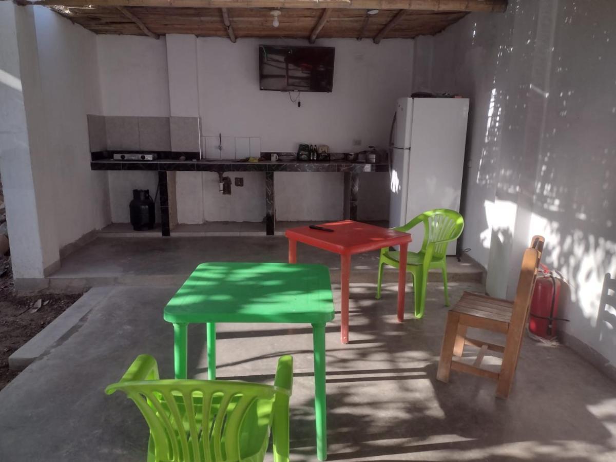 Flying Monkey Hostel Nazca Zewnętrze zdjęcie