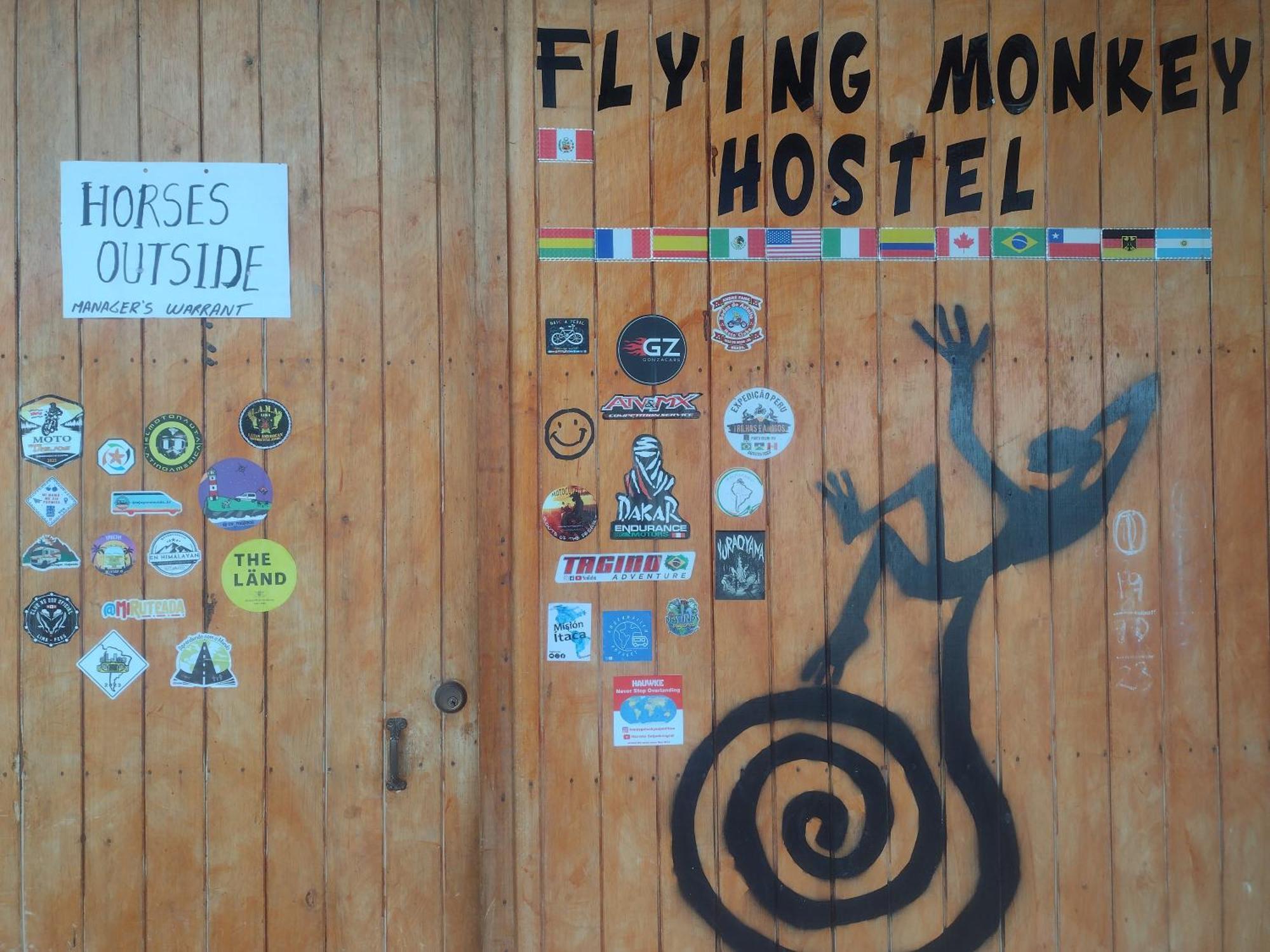 Flying Monkey Hostel Nazca Zewnętrze zdjęcie